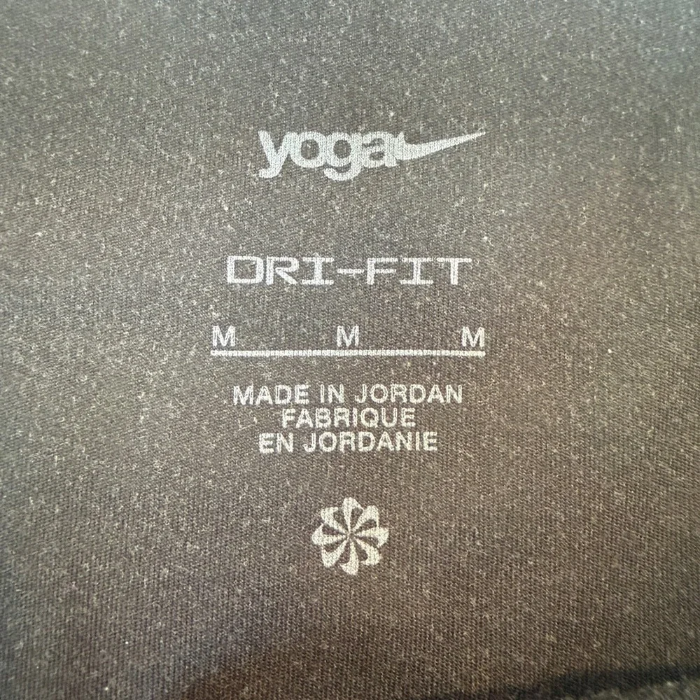 Nike Yoga Dri-FIT Leggings Womens Medium Black Grey Abstract Tie‎ Dye